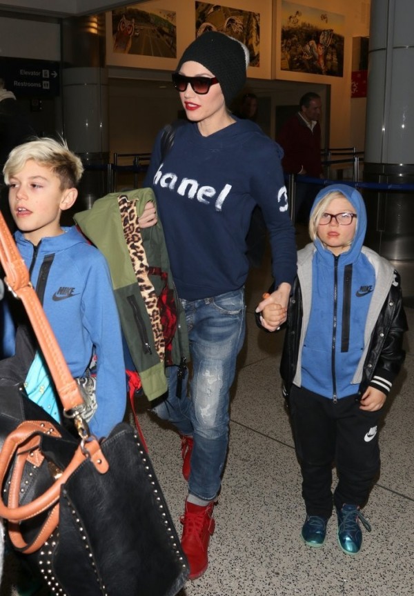 https://denimblog.com/wp-content/uploads/2015/01/gwen-stefani-dsquared2-e1420317571965.jpeg